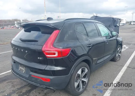 2023 Volvo Xc40 B5 Plus Dark Theme from USA, damaged, VIN YV4L12UWXP2009398